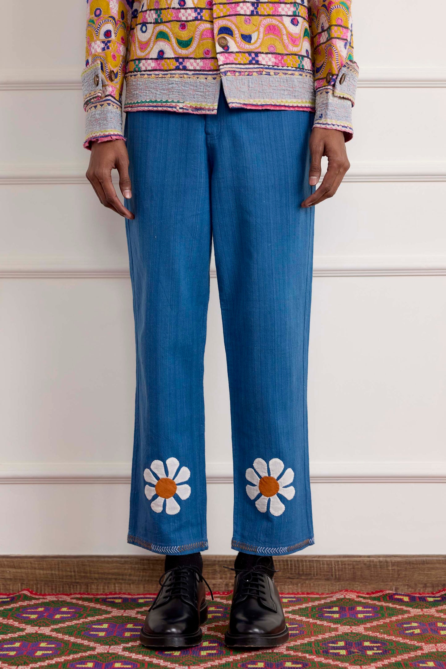 Daisy Flower Applique Pant