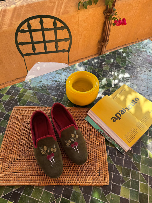Radish Velvet Slippers